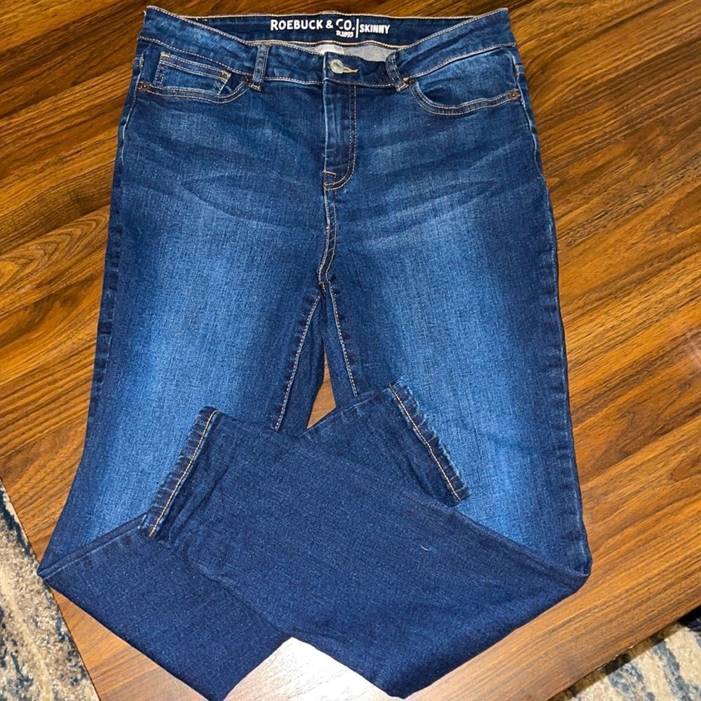 Roebuck and Co skinny high rise jeans